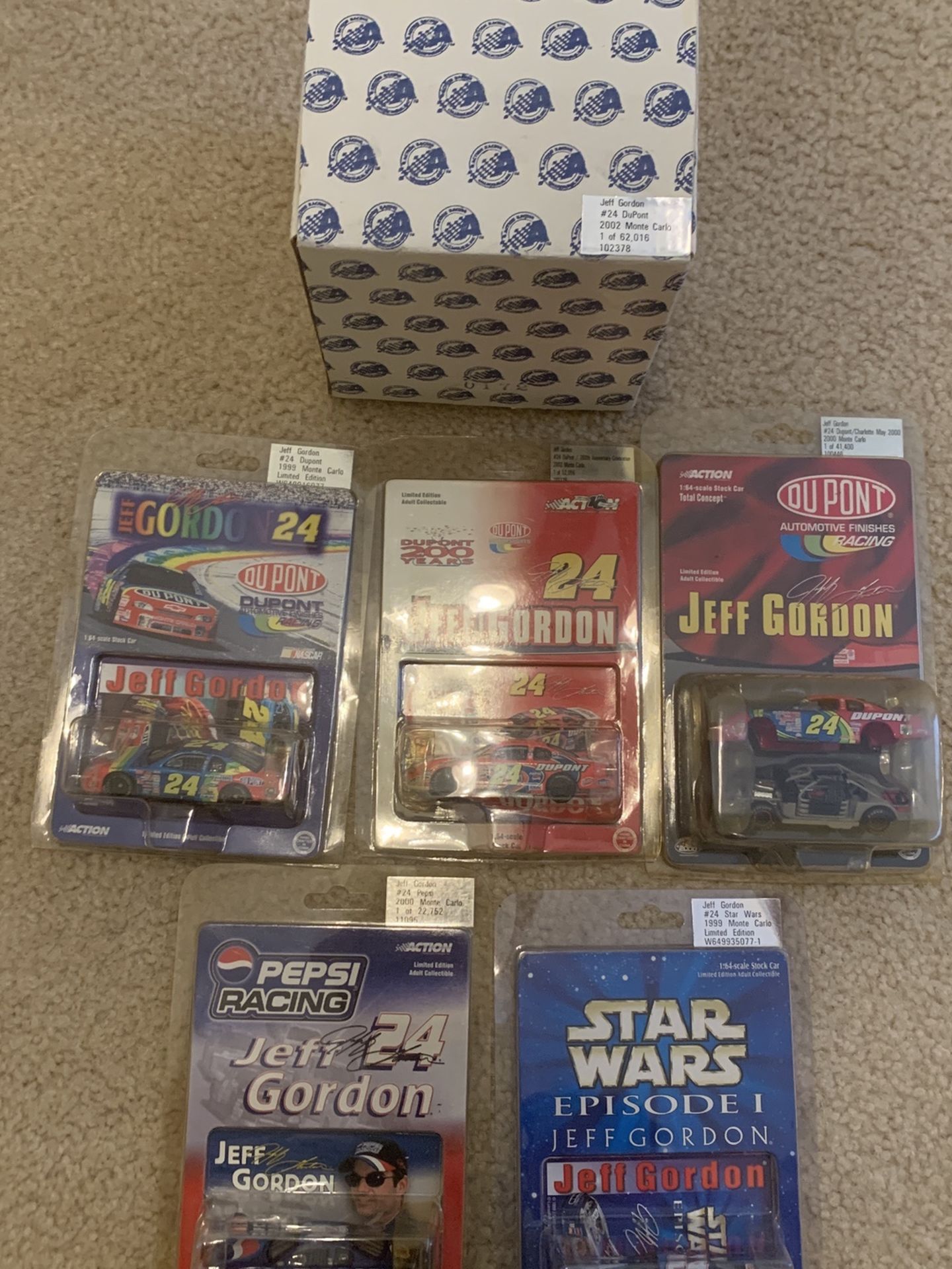 Jeff Gordon NASCAR 1:64 scale die cast cars
