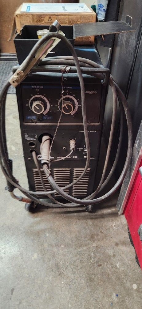 Millermatic 250 Welder