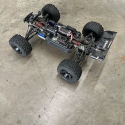 Traxxas E-Revo VXL Brushless 1/16 4WD RTR