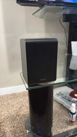 “LEFT” Samsung Surround Sound Speaker