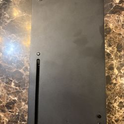 Xbox series  x 1tb (w controller)