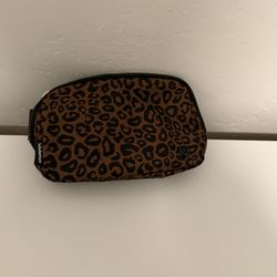 Women’s Accessories 