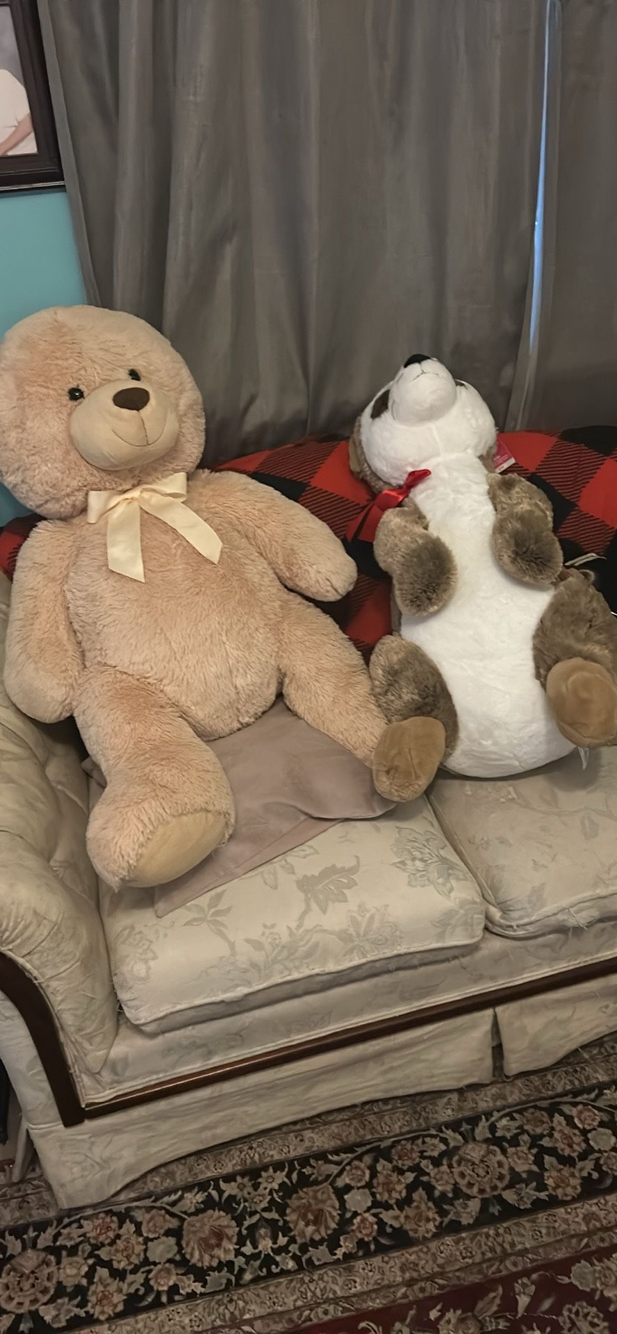 Jumbo Stuffed Animal Pair
