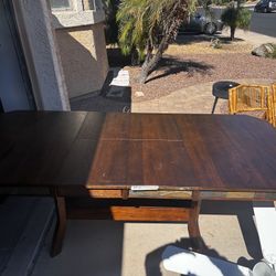Solid Wood Table With Hideaway Leaf 