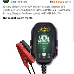 Battery Tender Junior 12V, 800mA Battery Charger and Maintainer for Lead Acid and Lithium Batteries - Switchable Battery Charger for Powersports - 022