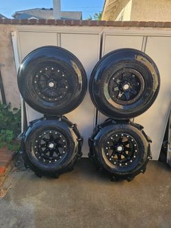 30" STI Sand Wedge Paddle Tires on STI HD5 Beadlock Wheels – 4/156 Polaris RZR