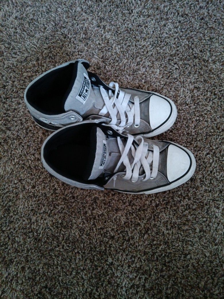 Grey Converse 50$