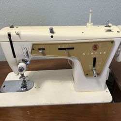 Vintage Singer Sewing Machine and Work Table
