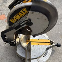 Dewalt Miter Saw