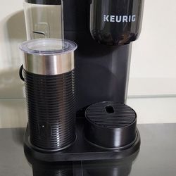 COFFEE, LATTES & CAPPUCCINOS Macker Machine