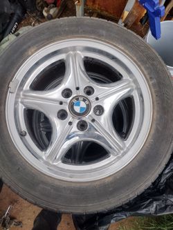 Bmw stock wheels with tires