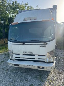 2013 NPR/ISUZU  (gas)BoxTruck