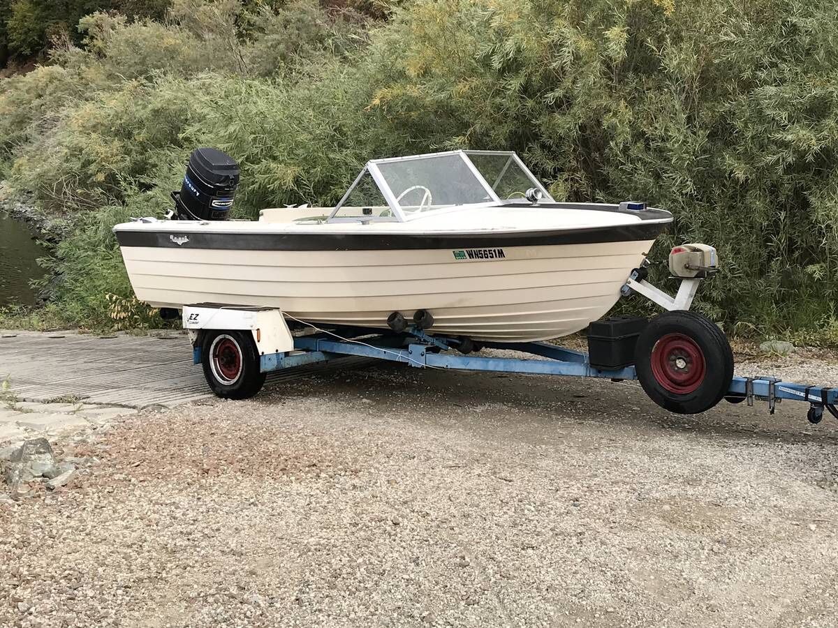 1967 Reinell and 1973 EZ Loader with 90hp Mercury outboard