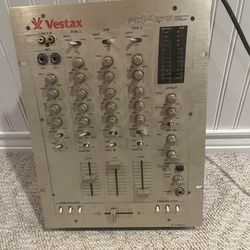 Vestal PCV-275 Professional Mixing Controller DJ Mixer 3 Channel Equalizer - DJ Equipment