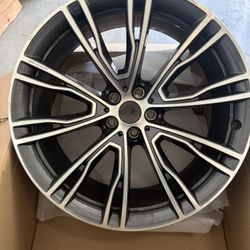 BMW OEM Wheel 21x8.5 