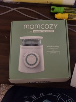 Momcozy portable bottle warmer