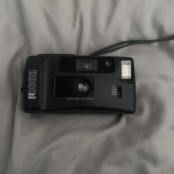 Ricoh Y-20 35mm Film Camera 1:4.5 f=35mm Works 100%