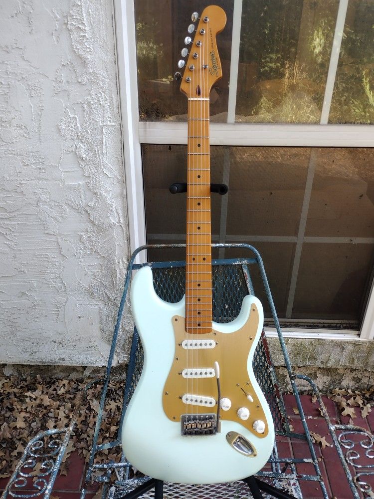 Fender Squire 40th anniversary Vintage Stratocaster