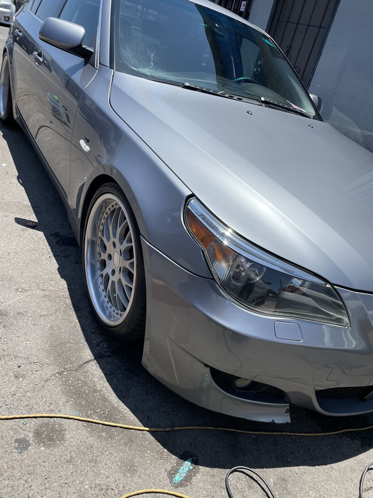 2004 BMW 525i