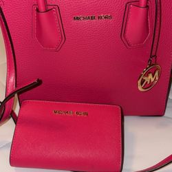 Michael Kors Purse & Wallet