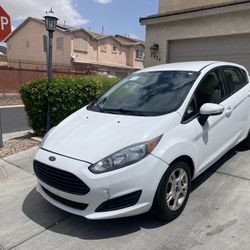 2015 Ford Fiesta