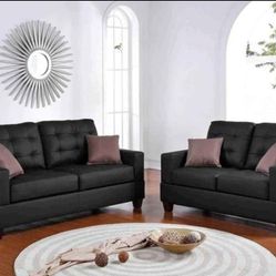 BRAND NEW 2PC SOFA AND LOVE SEAT WITH ACCENT PILLOWS INCLUDED $449