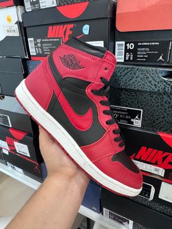 Jordan 1 Size 10.5