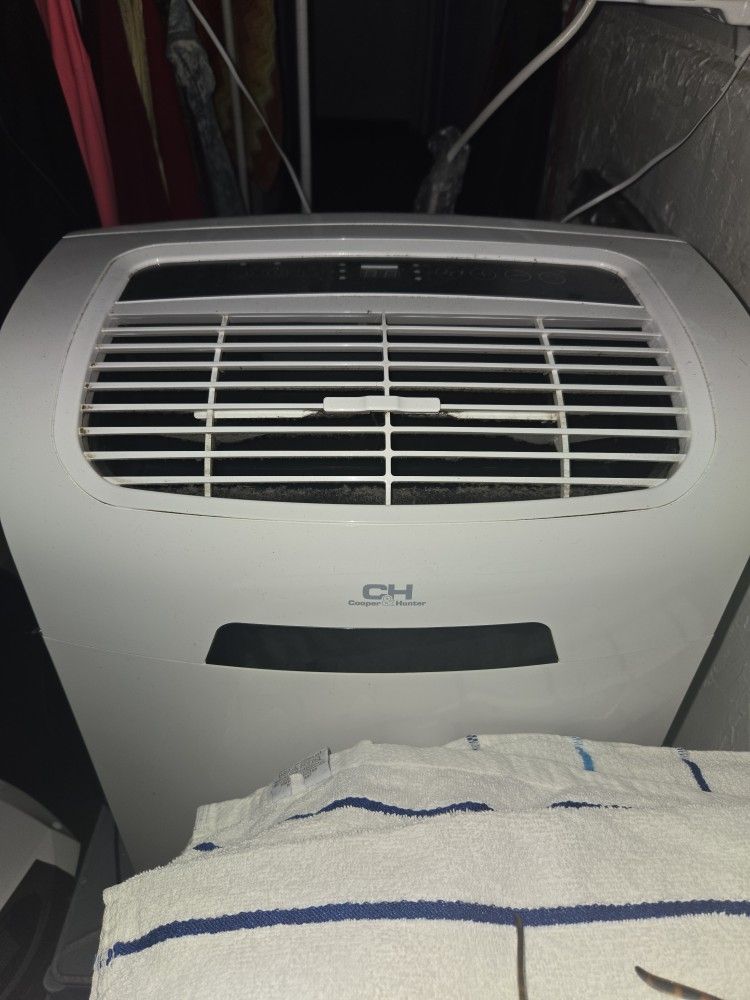 Hunter And Cooper Portable AC With Heat
