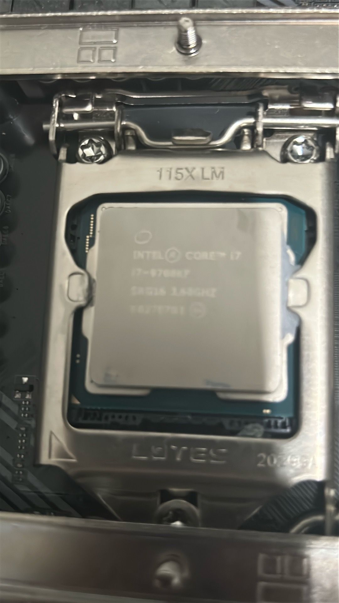 intel i-7 9700kf