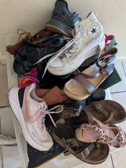 Women's shoes