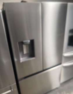 Samsung French Door Fridge – Stainless, Ice/Water Dispenser