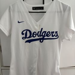 women’s dodgers jersey
