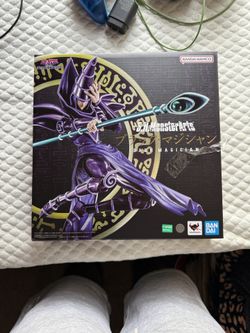 Dark Magician Anime Figure 