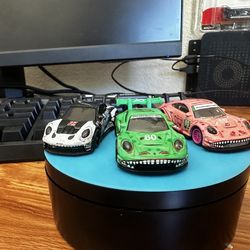 Hotwheel premium custom Rexy/Roxy/Rexy skeleton