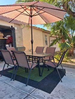 Patio Set Table And 6 Chairs With Umbrella