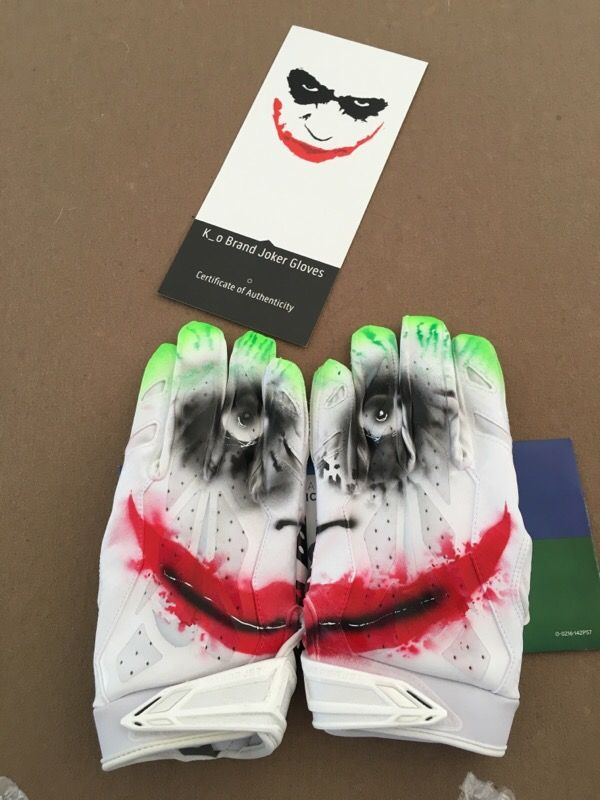 Joker gloves nike outlet