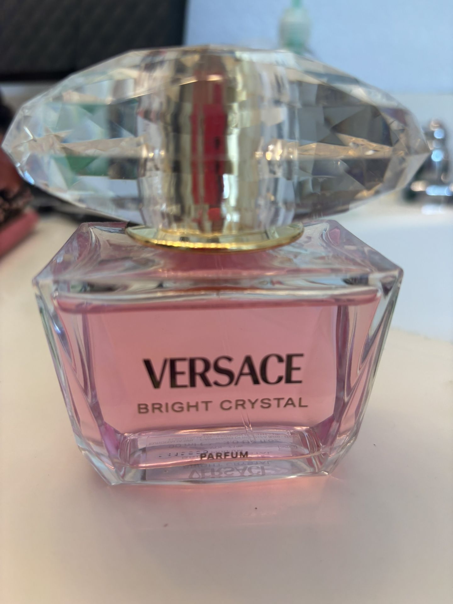 Full 3oz Bottle Of Versace Bright Crystal