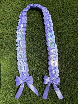 Custom Grad Leis
