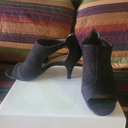2 Pairs Of Heels