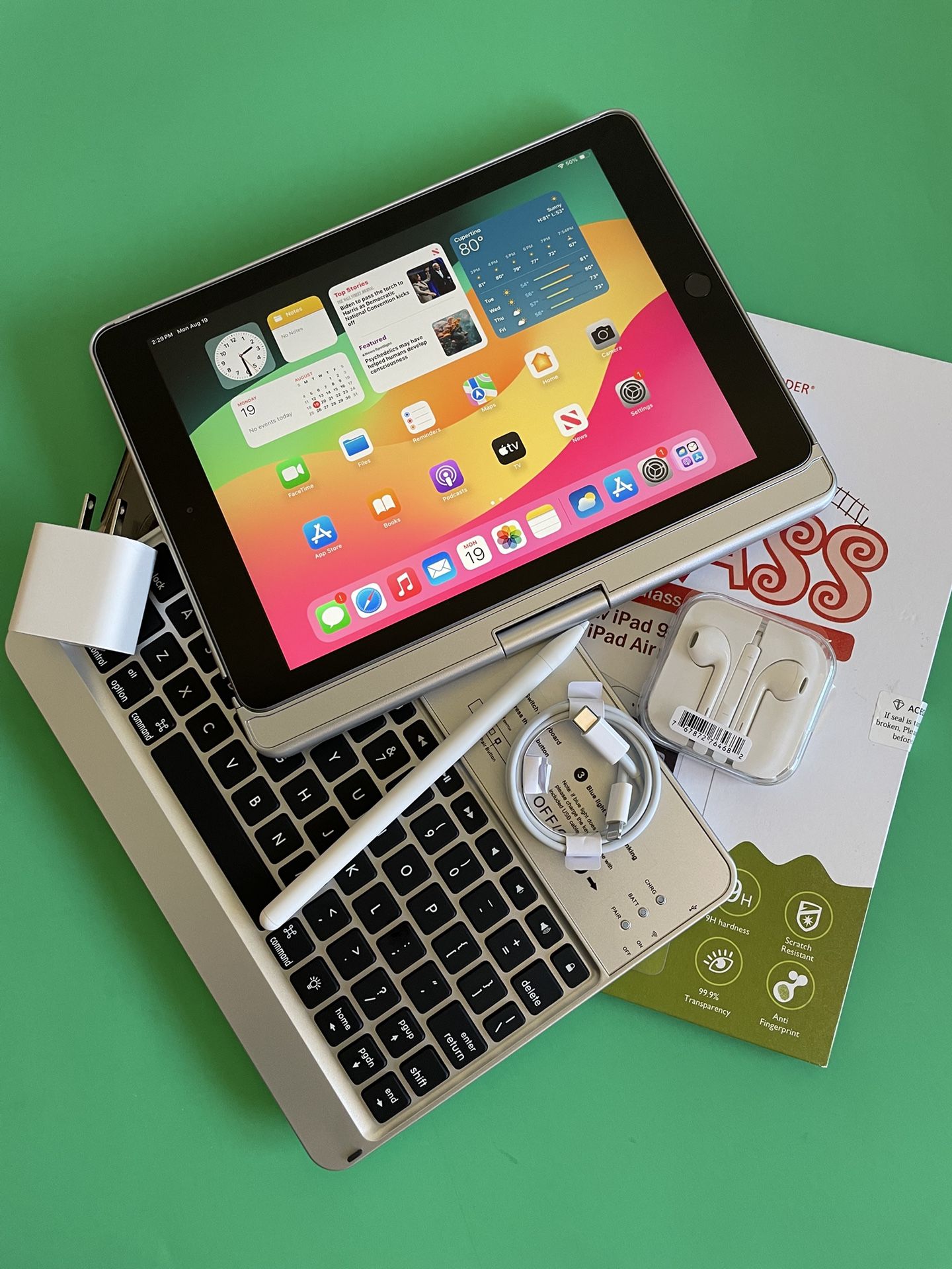 Apple IPad 6th Generation (9.7” Retina / Touch ID / IOS 17) 32GB with keyboard, pen & Accessories (128gb $239)