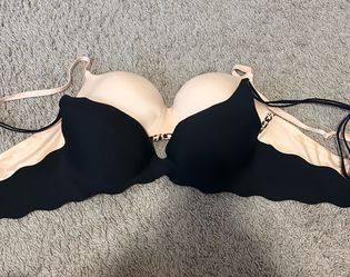 Victoria’s Secret Bras 34b