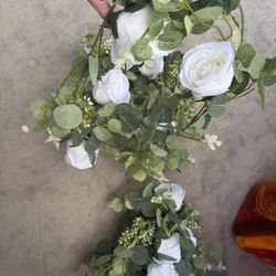 fake flowers for party holiday table decor 