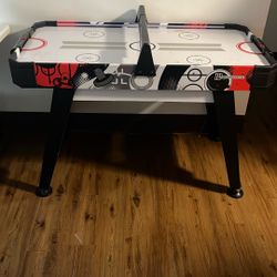 Air Hockey Table
