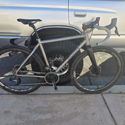 54cm MOOTS ROUTT RSL sram AXS 2×12 Titanium gravel bike