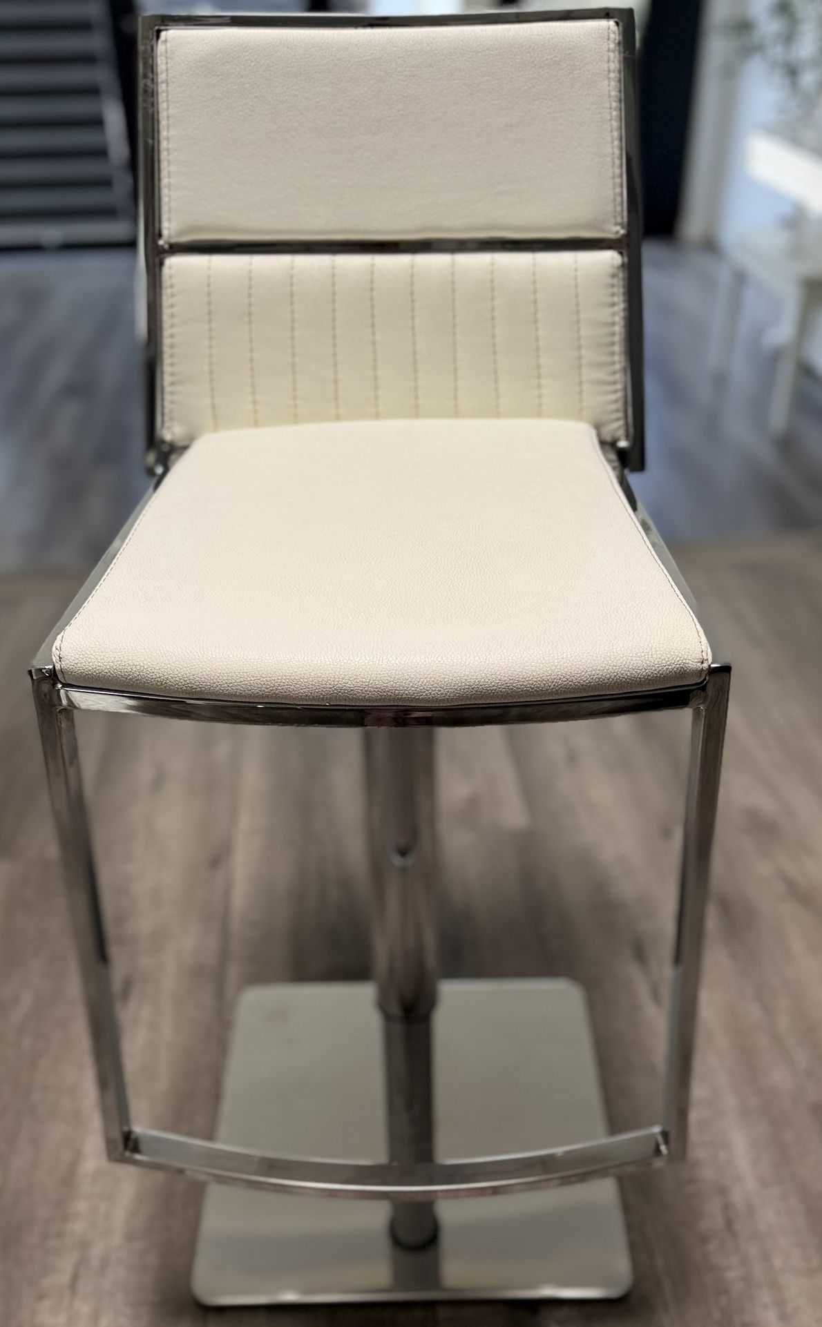 Counter Height Bar Stools Set of 4, Bar Stools for Kitchen Island,White Barstools with Back,Metal Barstools with Silver Chrome Metal Leg