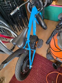 Kids Electric scooter w charger
