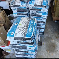 28 - 50 Lb Bags Of White thin set