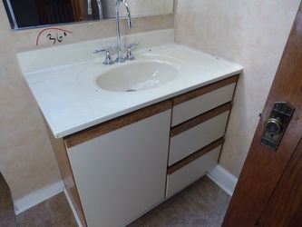 36" Single Bathroom Vanity, Integrated Sink, White