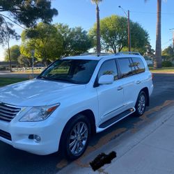 2010 Lexus LX 570