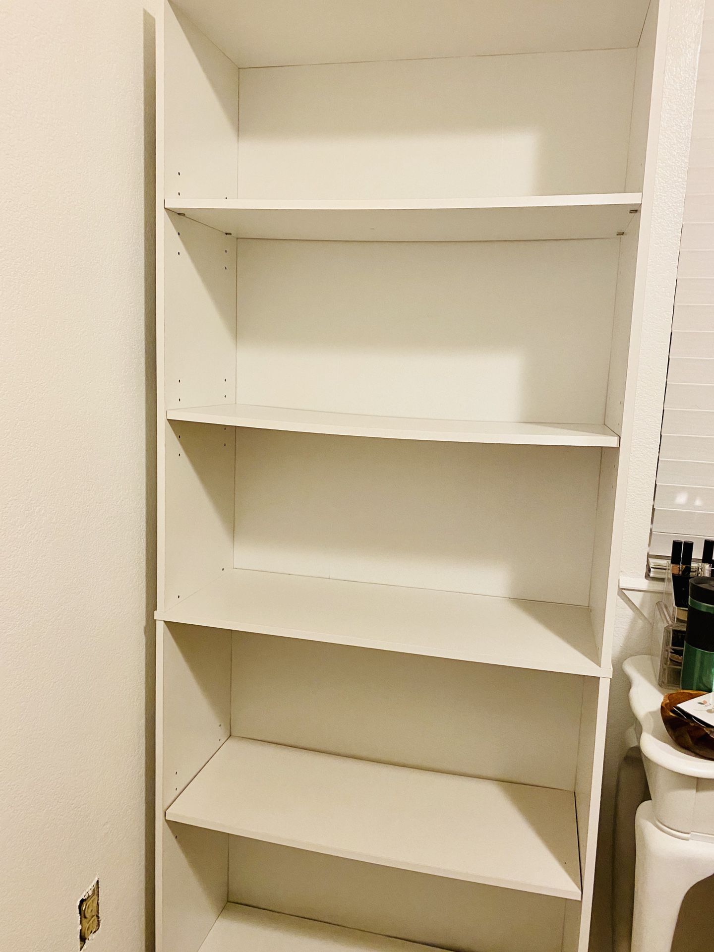 5 Shelf - white bookshelf
